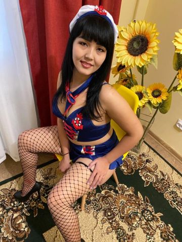 Кайли Ленинск